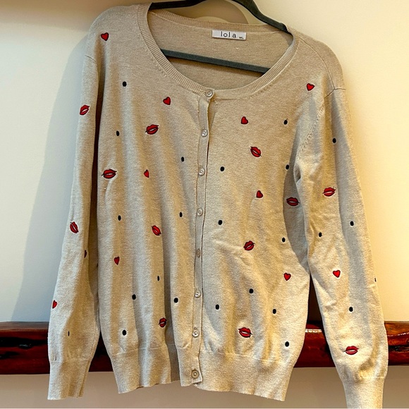 Cardigan - Picture 1 of 9